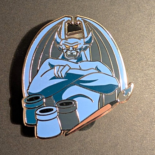 Disney pin fantasia - pin, brush